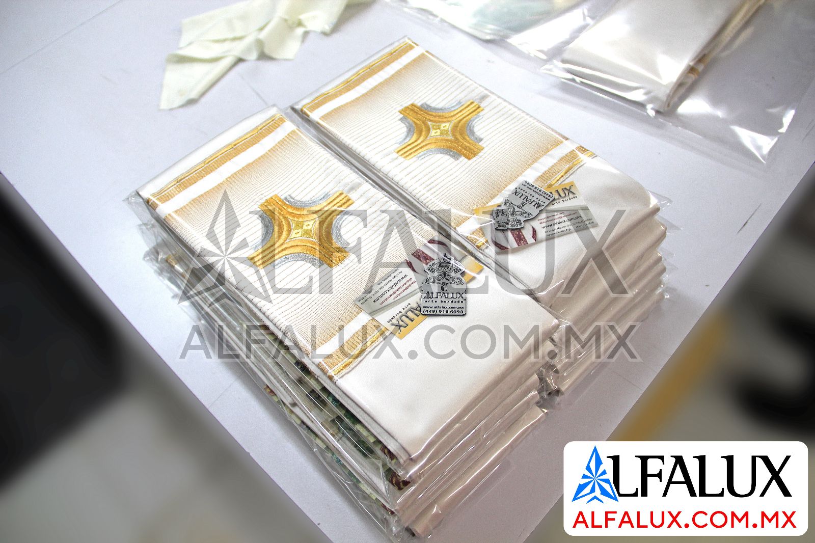 Estolas Benedicto XVI 01